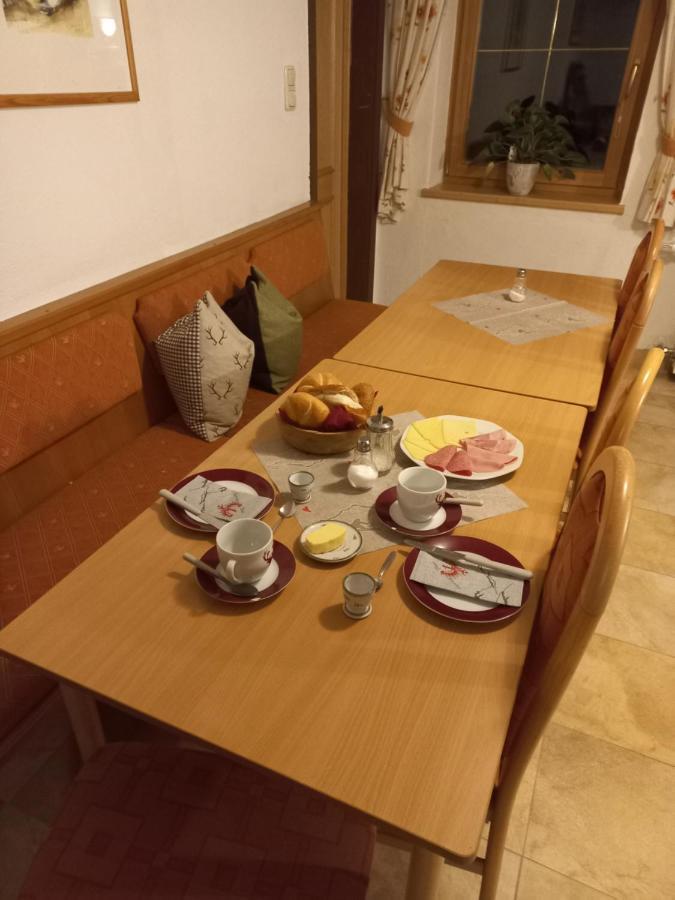 Gasteheim Auwitsch Bed & Breakfast Mayrhofen Exterior photo